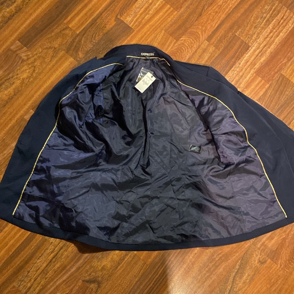 Express Blazer - Picture 6 of 7